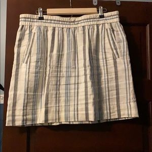 LOFT - linen pencil skirt